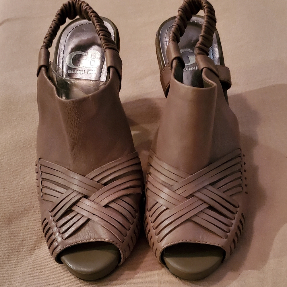 NWOB Gianni Bini heels
